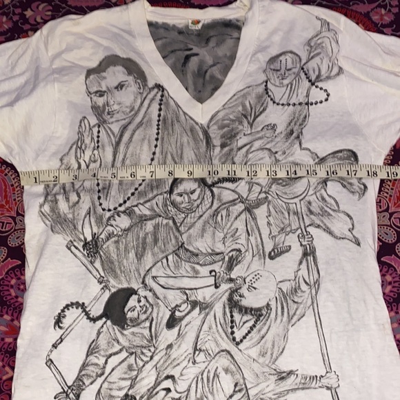 Vintage 80s Hand Drawn Kung-Fu legends T-shirt. Size L. See measurements. 19x30 - Picture 15 of 16